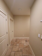 610 S Nevada St in Portland, OR - Building Photo - Building Photo