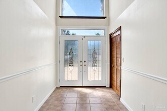 7902 Sleepy Bay Blvd in Navarre, FL - Foto de edificio - Building Photo
