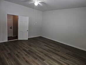 838 NH-12 in Westmoreland, NH - Building Photo - Building Photo