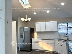 1610 Autumn Breeze Ln in Lewisville, TX - Building Photo - Building Photo