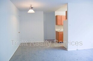 3301 C St SE in Washington, DC - Building Photo