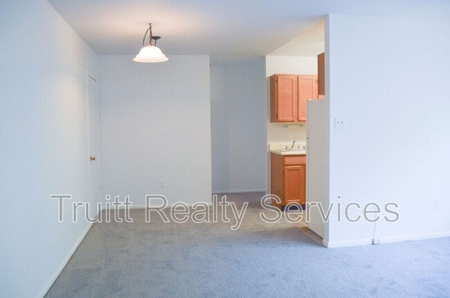 property at 3301 C St SE