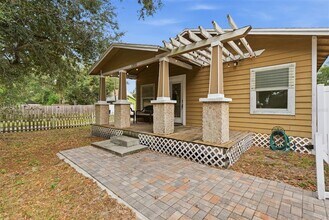 1302 E Louisiana Ave in Tampa, FL - Building Photo - Building Photo