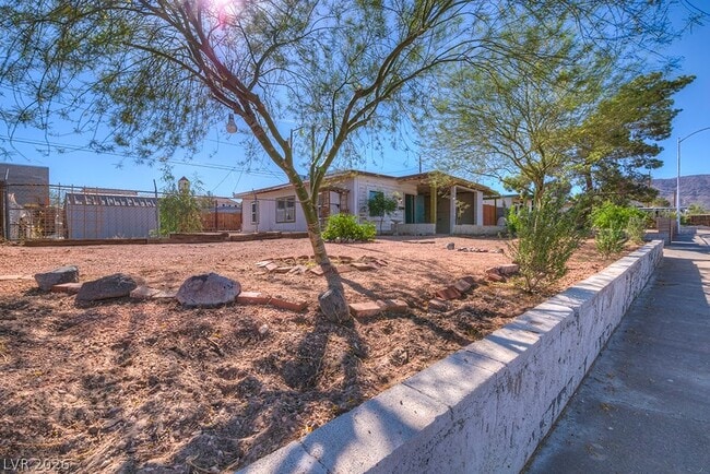 property at 18 Magnesium St