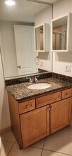5600 Collins Ave, Unit 16-Y in Miami Beach, FL - Building Photo - Building Photo