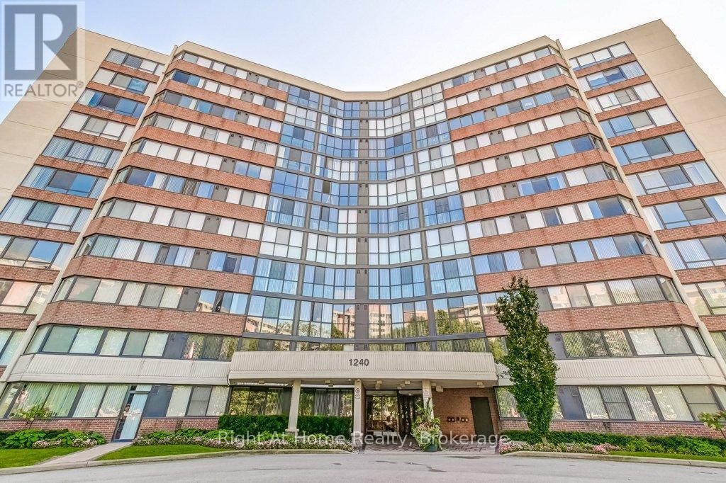 1240-1240 Marlborough Ct in Oakville, ON - Building Photo