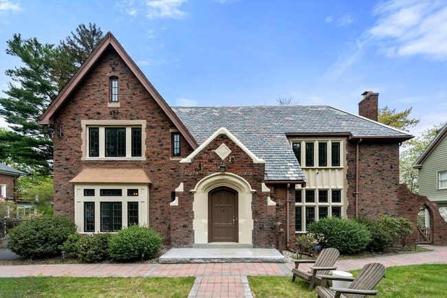 property at 17 Chestnut Hill Terrace