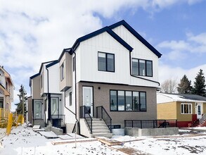 9622 162 St NW in Edmonton, AB - Building Photo - Building Photo