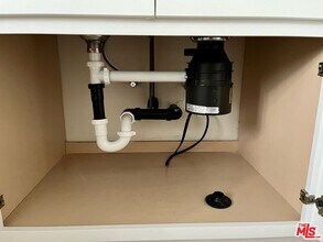 829 Alpine St in Los Angeles, CA - Building Photo - Building Photo