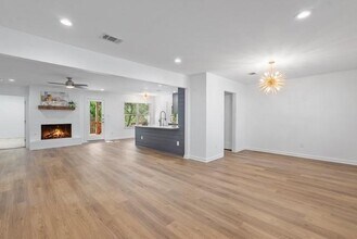 7101 Fred Morse Dr in Austin, TX - Building Photo - Building Photo