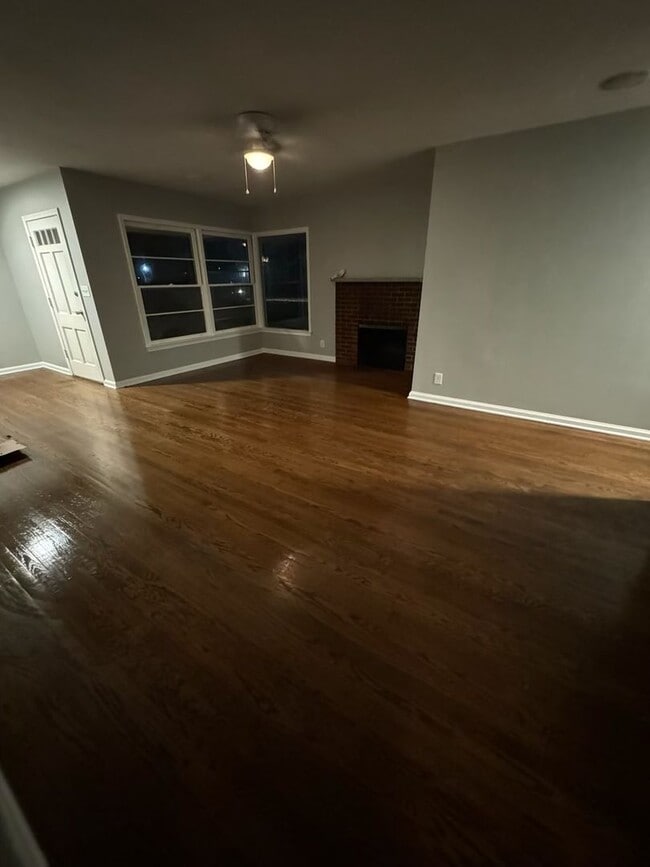 1515 S Kentwood Ave in Springfield, MO - Building Photo - Building Photo