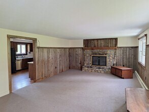564 Main St in Walpole, NH - Building Photo - Building Photo
