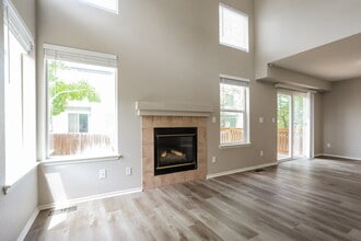 16379 Bluebell Pl in Parker, CO - Foto de edificio - Building Photo