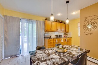 15 Grant St in Boston, MA - Building Photo - Building Photo