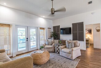 312 Governor Dr in Panama City Beach, FL - Building Photo - Building Photo