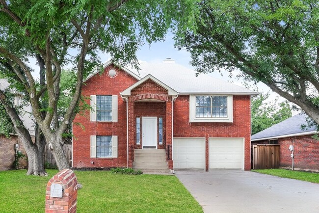 property at 305 Mahogany Dr