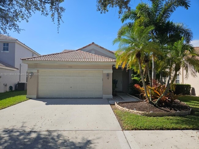 property at 900 Savannah Falls Dr