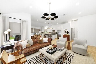 9010 Wampton Wy in Austin, TX - Building Photo - Building Photo