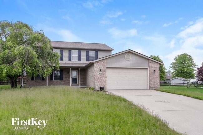 property at 616 Fawn Pl