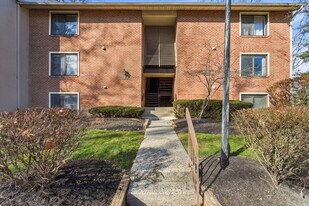 113 Echelon Rd, Unit 1 in Voorhees, NJ - Building Photo