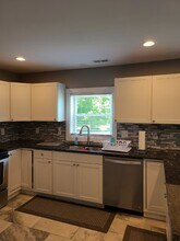 7963 Cross County Rd in Mineral, VA - Building Photo - Building Photo