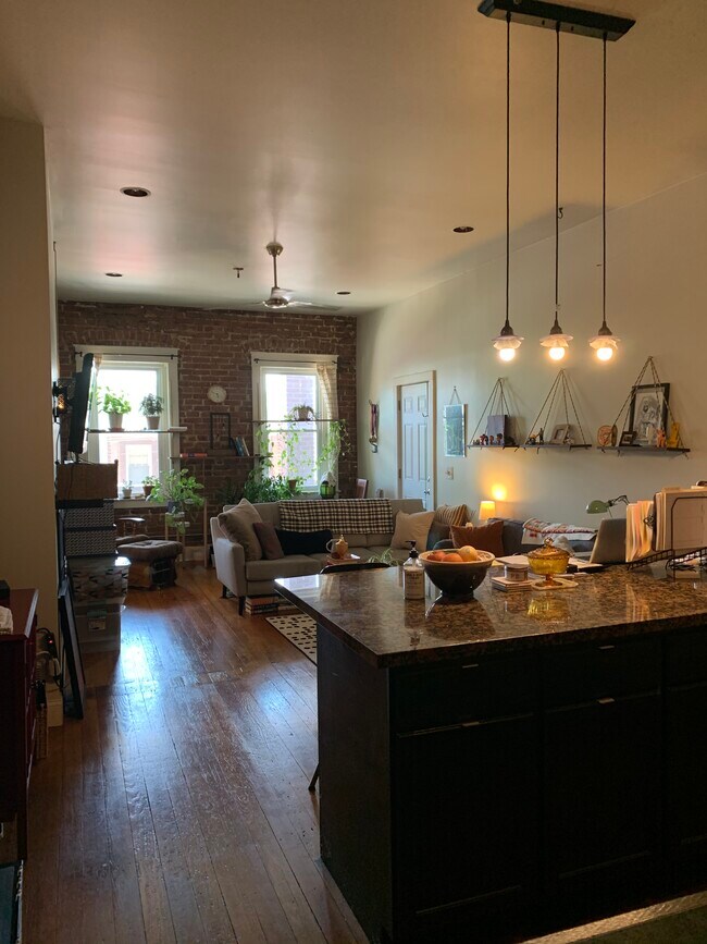514 Harrison St, Unit Available for Rent