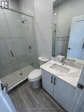 596 Church St in Toronto, ON - Building Photo - Building Photo