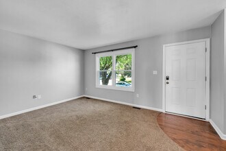 41 Squire Cir in Mcsherrystown, PA - Building Photo - Building Photo
