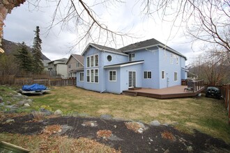 20407 Philadelphia Way in Anchorage, AK - Building Photo - Building Photo