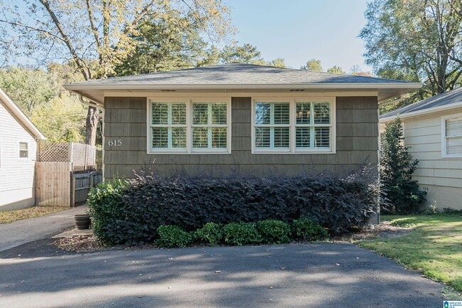 615 Broadway St in Birmingham, AL - Building Photo - Building Photo