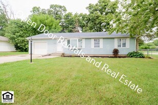 5683 St Joe Center Rd in Fort Wayne, IN - Building Photo