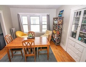 115 Windsor Rd-Unit -2 in Medford, MA - Building Photo - Building Photo