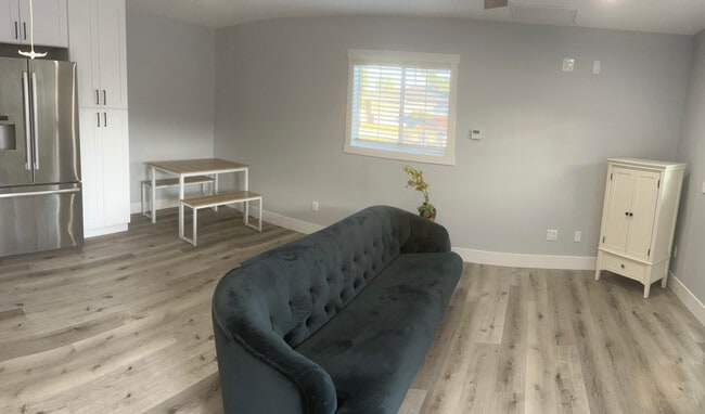 917 Clemensen Ave in Santa Ana, CA - Building Photo - Building Photo