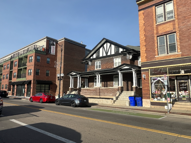 310 Main St-Unit -, in Hamilton, OH - Foto de edificio - Building Photo
