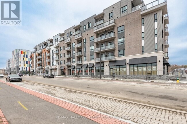 1350 Hemlock Rd in Ottawa, ON - Building Photo - Building Photo