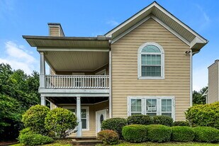 4755 Highpoint Way in Atlanta, GA - Building Photo
