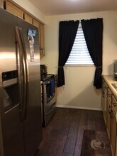 3160 Laurel Ridge Cir in Bridgeville, PA - Foto de edificio - Building Photo