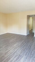 315 Green Valley Dr in Mount Vernon, IN - Building Photo - Building Photo