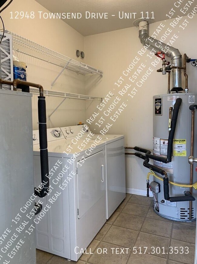 12948 Townsend Dr in Grand Ledge, MI - Building Photo - Building Photo