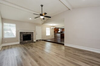 1224 Nicole Way in Burleson, TX - Building Photo - Building Photo