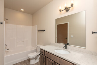 Augusta Apartments in Fargo, ND - Building Photo - Interior Photo