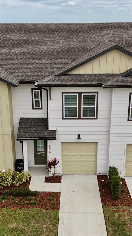 property at 1025 Plantation Ln