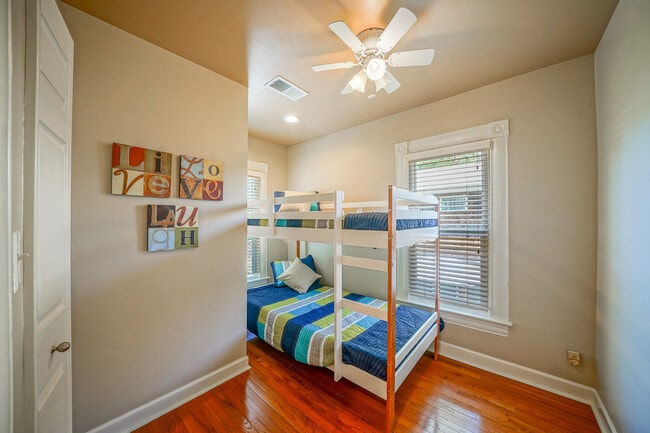 228 Henderson St in Hot Springs, AR - Building Photo - Building Photo