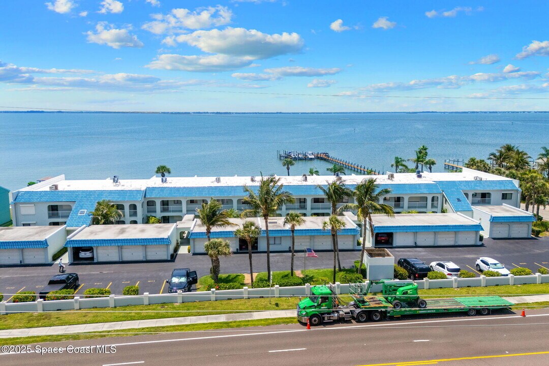 2850 S Atlantic Ave in Cocoa Beach, FL - Building Photo