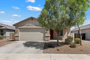 17626 W Paraiso Dr in Surprise, AZ - Building Photo