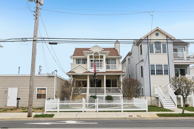 property at 911 Bay Ave