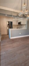 10030 NW 9th St Cir in Miami, FL - Building Photo - Building Photo
