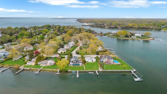 property at 54 Bay View Dr E