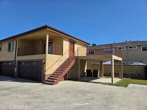 21827 Hawaiian Ave in Hawaiian Gardens, CA - Building Photo - Building Photo