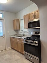 408 W 28th St in Baltimore, MD - Building Photo